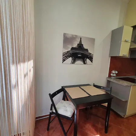 Apartment Heart Of *
